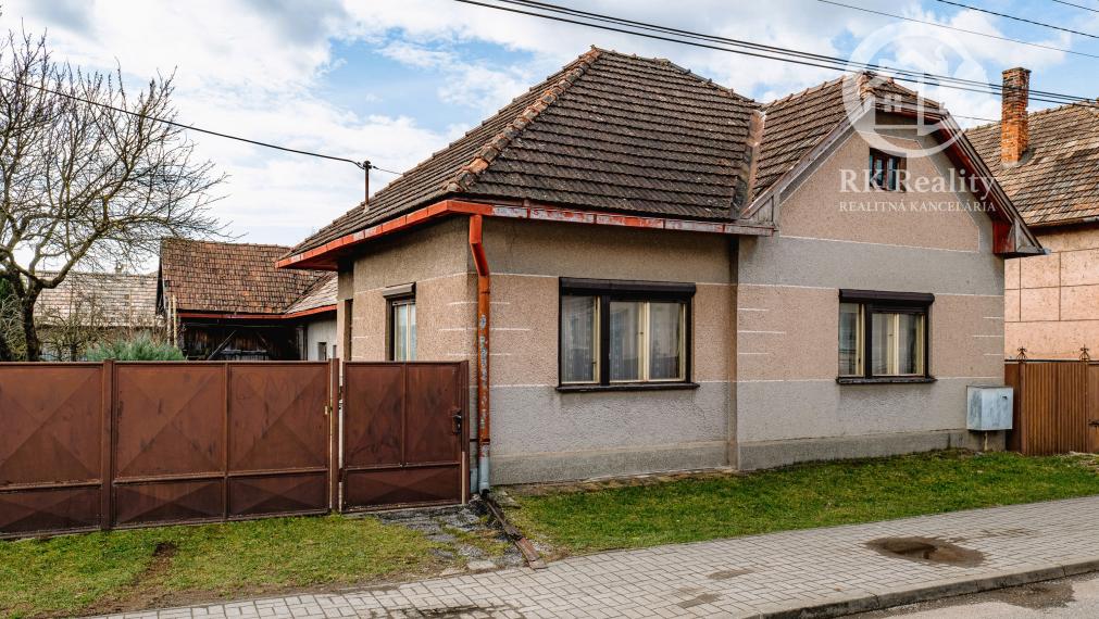 Rezervovaný -4 izbový rodinný dom | Drienovec