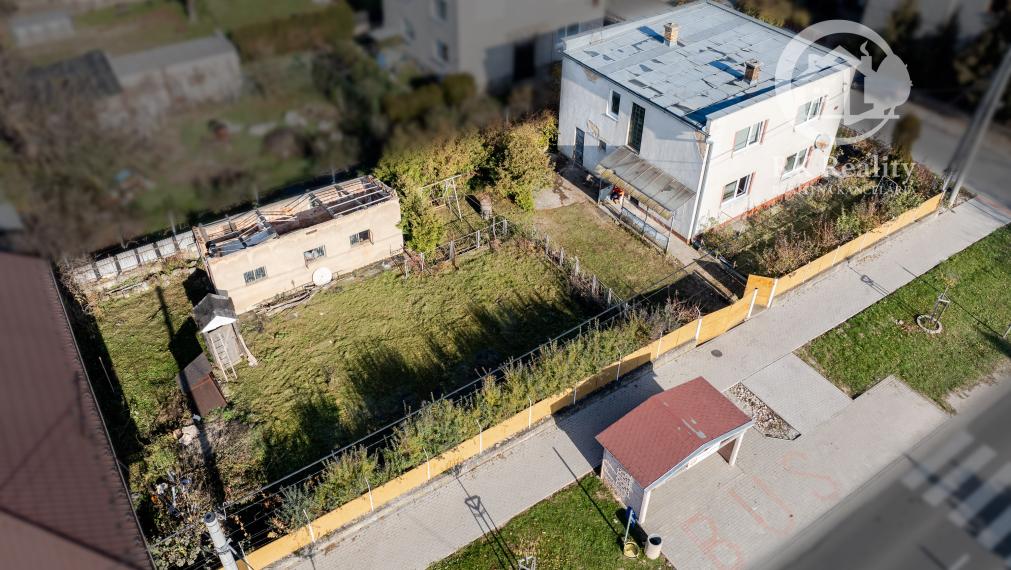 Na predaj dvojpodlažný 5-izbový rodinný dom v Turni n/B