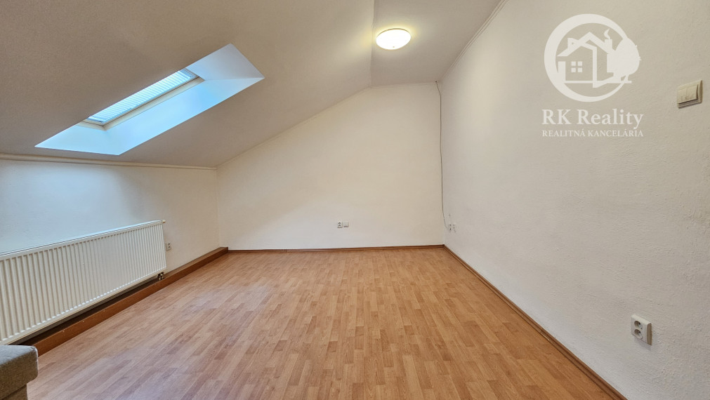 Podkrovný priestor na podnikanie v Moldave nad Bodvou