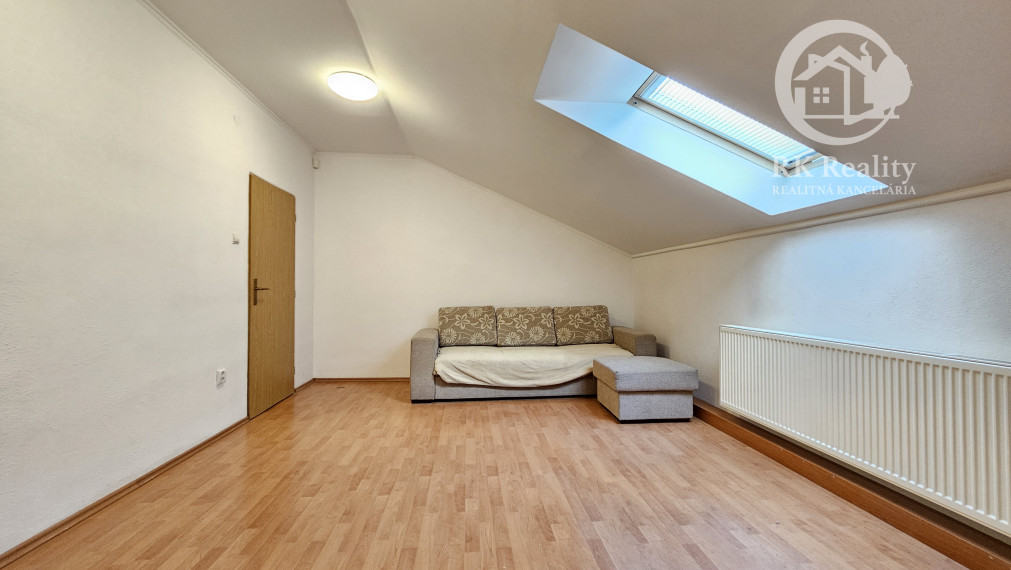 Podkrovný priestor na podnikanie v Moldave nad Bodvou