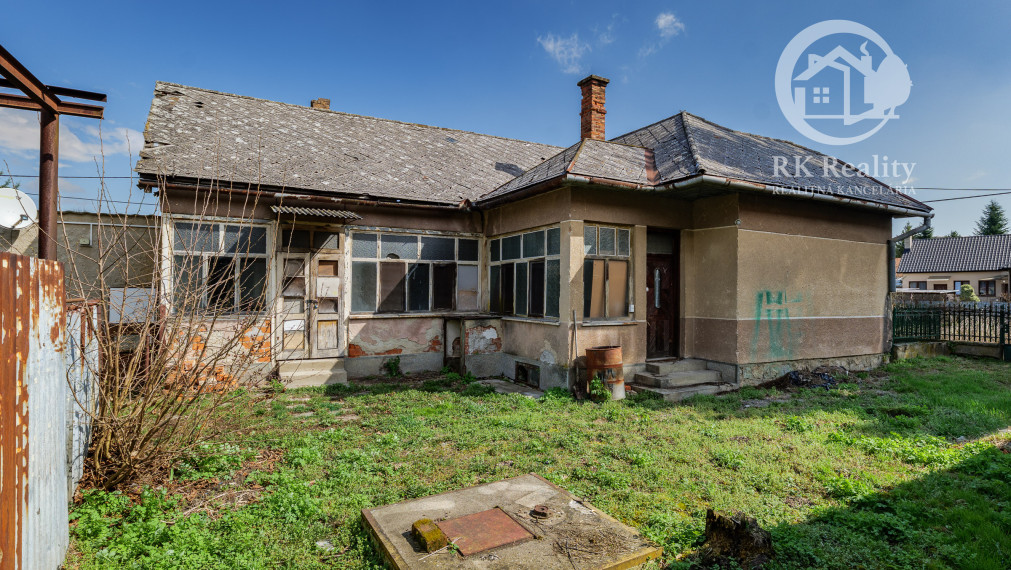 Na predaj rodinný dom s pozemkom v tichej lokalite | Budulov