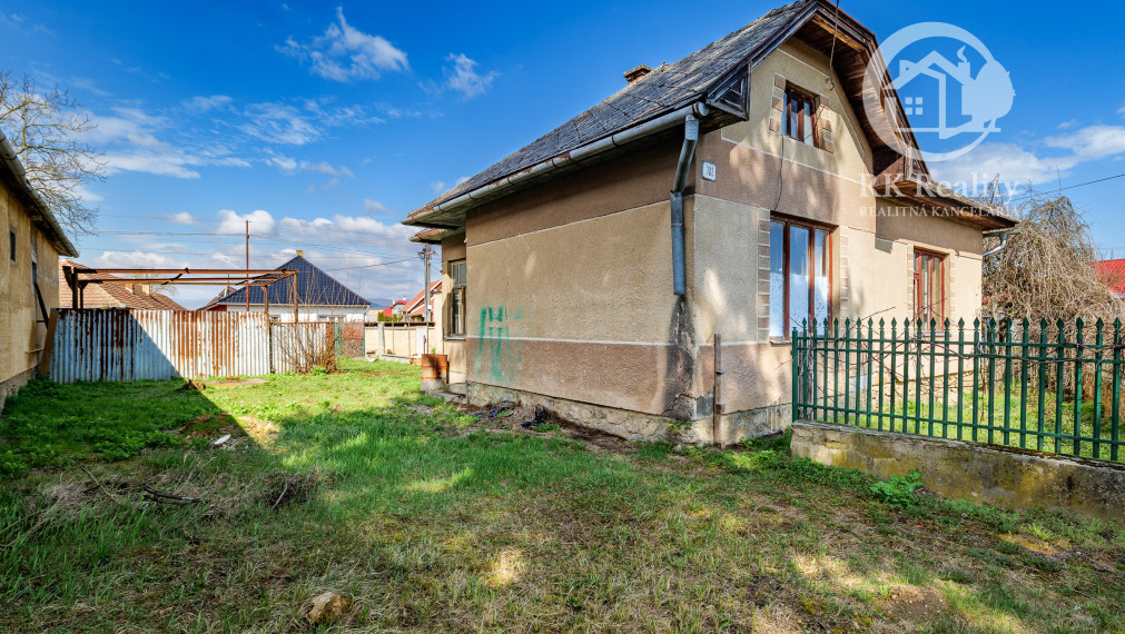 Na predaj rodinný dom s pozemkom v tichej lokalite | Budulov