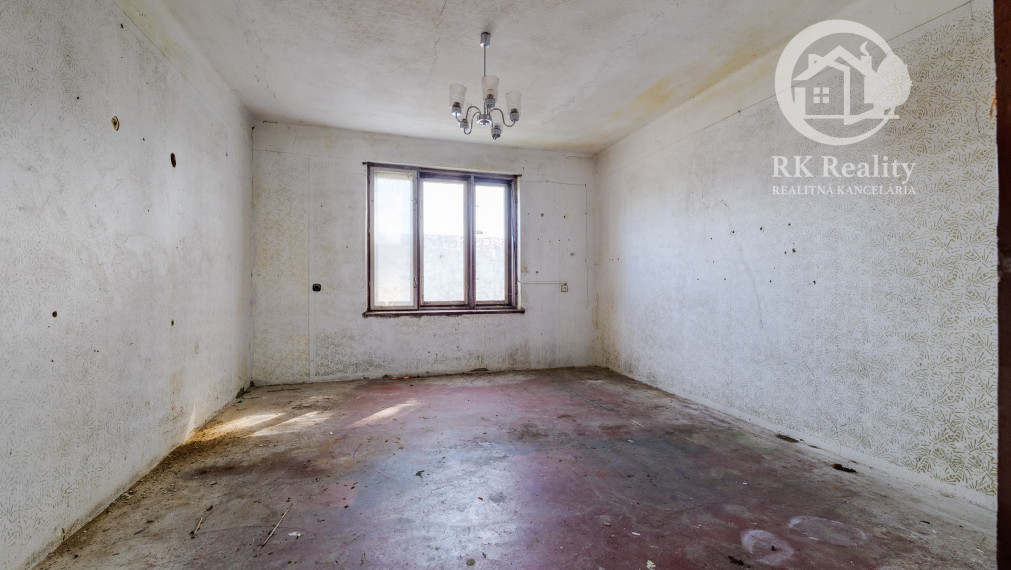 Na predaj rodinný dom s pozemkom v tichej lokalite | Budulov