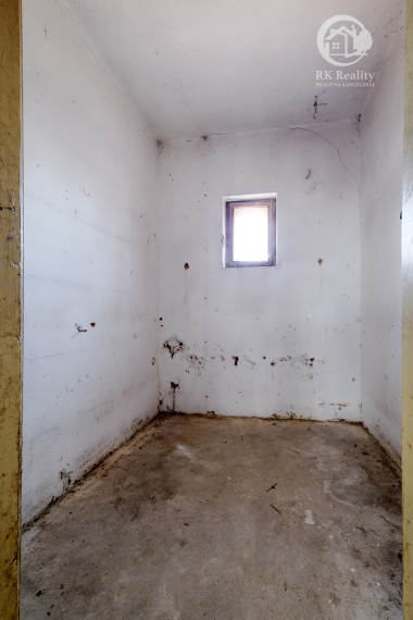 Na predaj rodinný dom s pozemkom v tichej lokalite | Budulov