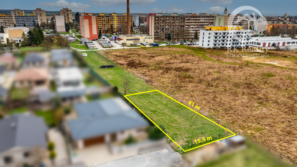 Na predaj krásny slnečný pozemok v TOP lokalite Moldavy n/B