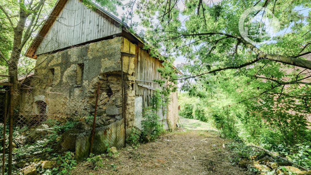 REZERVOVANÝ  | Rozprávkový vodný mlyn s pozemkom | Hrhov