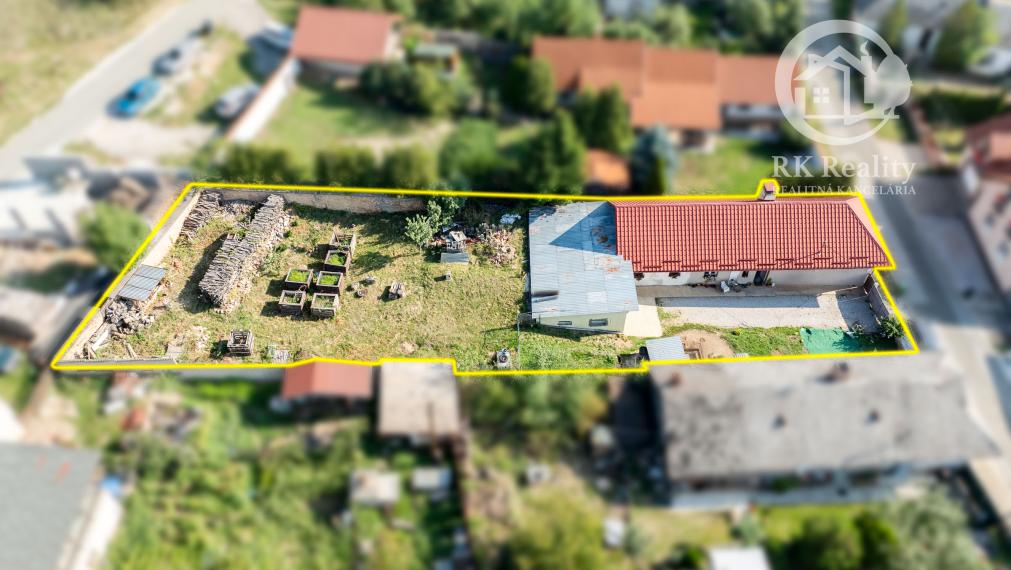 Na predaj útulný kamenný dom s garážou a záhradou |Turňa n/B