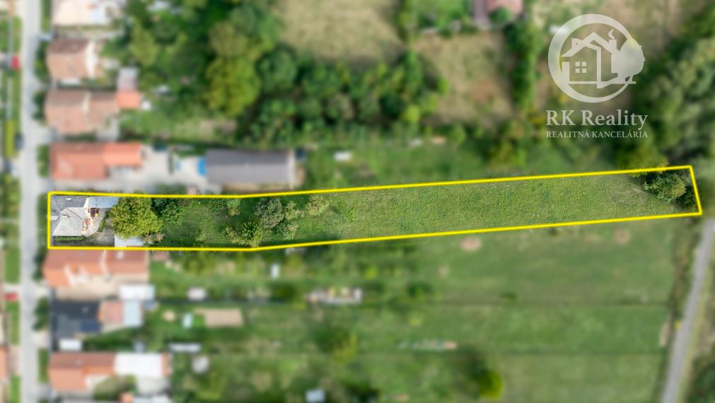 Na predaj 3-izb. rodinný dom, garáž a 30a pozemok | Moldava