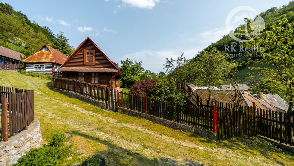 Jedinečná chalupa s výnimočnou polohou v Hačave