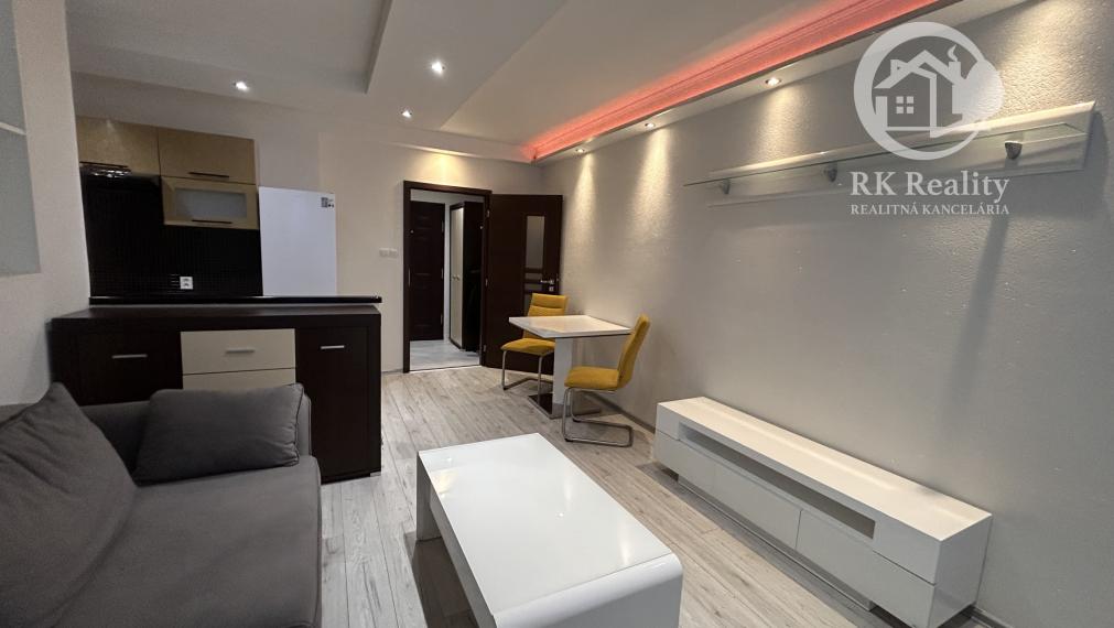 REZERVOVANÝ | Na prenájom 1,5 izbový byt | Moldava n/B