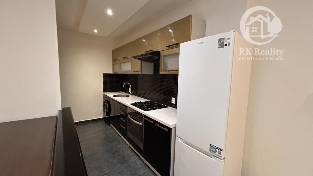 REZERVOVANÝ | Na prenájom 1,5 izbový byt | Moldava n/B