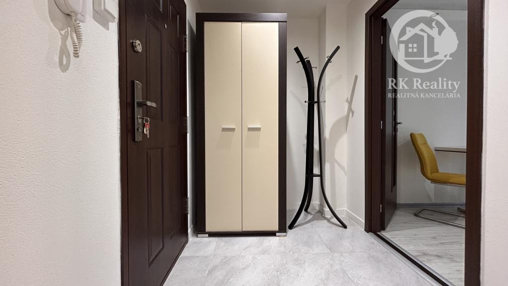 REZERVOVANÝ | Na prenájom 1,5 izbový byt | Moldava n/B