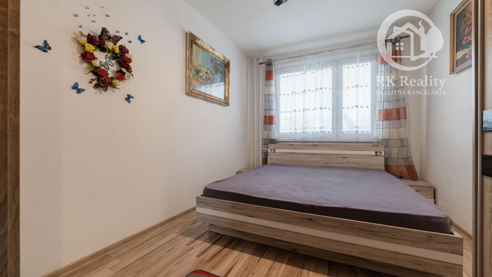 Na predaj zrekonštruovaný 3,5-izbový byt | Moldava n/Bodvou