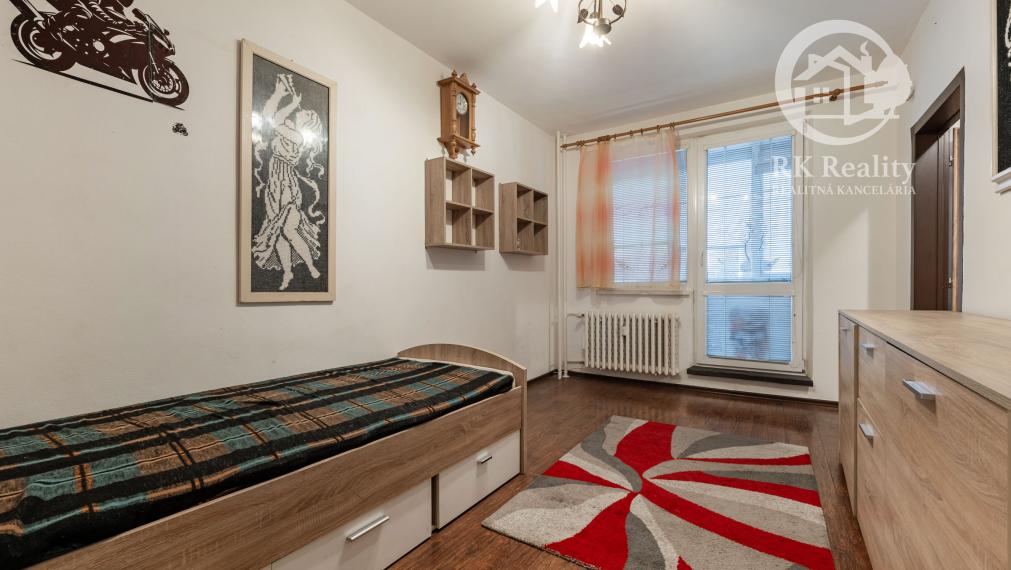 Na predaj zrekonštruovaný 3,5-izbový byt | Moldava n/Bodvou