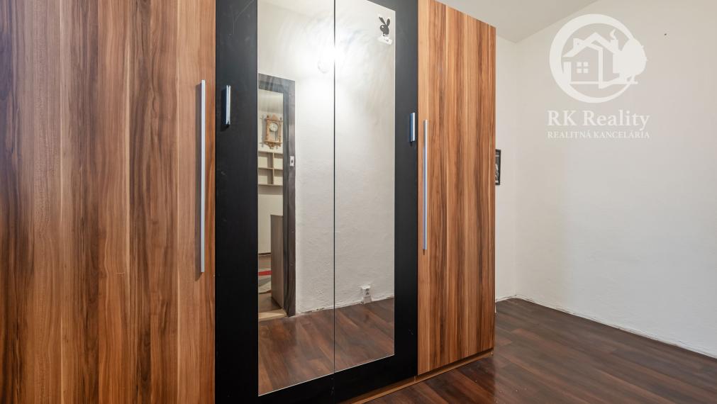 Na predaj zrekonštruovaný 3,5-izbový byt | Moldava n/Bodvou