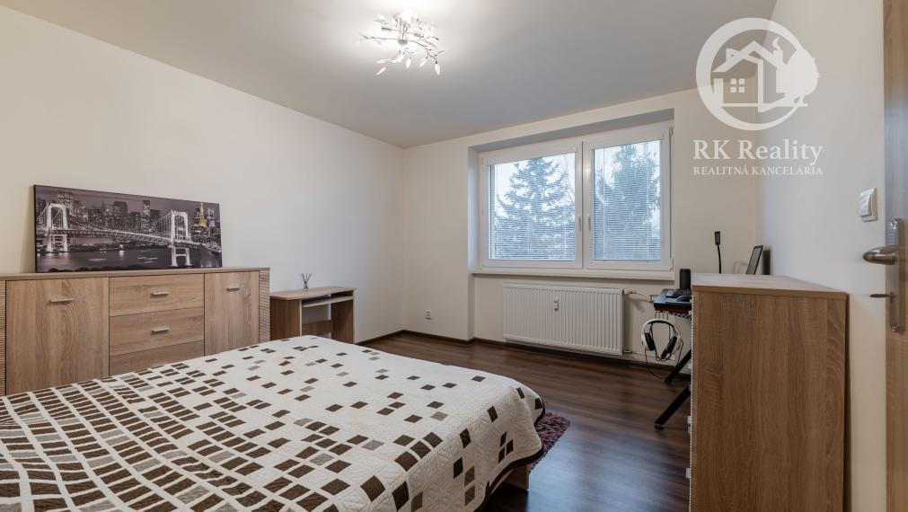 Na predaj kompletne zariadený 2-izbový byt | Moldava n/B