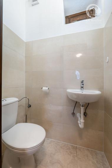 Kompletne zrekonštruovaný dom na pozemku 2000m2 | Komjáti