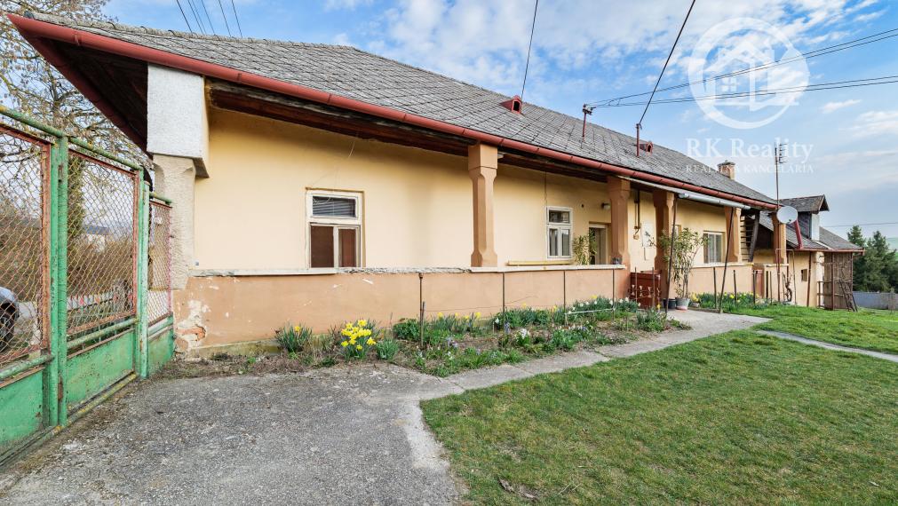 Rodinný dom s veľkým pozemkom v pokojnej lokalite | Chorváty