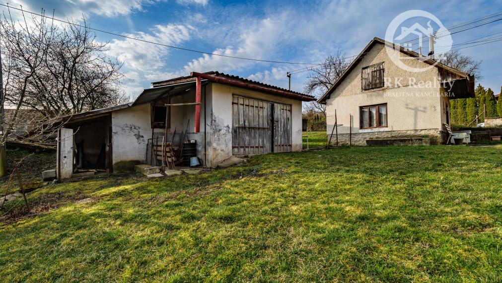 Rodinný dom s veľkým pozemkom v pokojnej lokalite | Chorváty