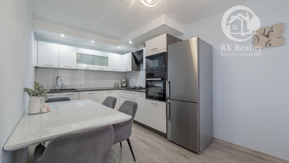 Na predaj 3-izbový byt 71 m2 so zariadením | Moldava n/B