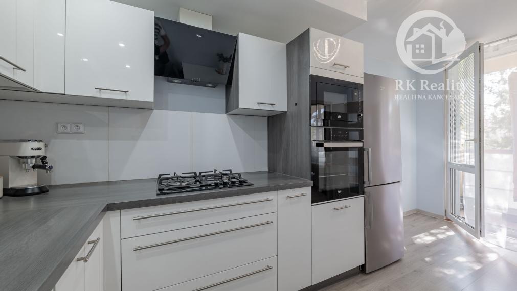 Na predaj 3-izbový byt 71 m2 so zariadením | Moldava n/B