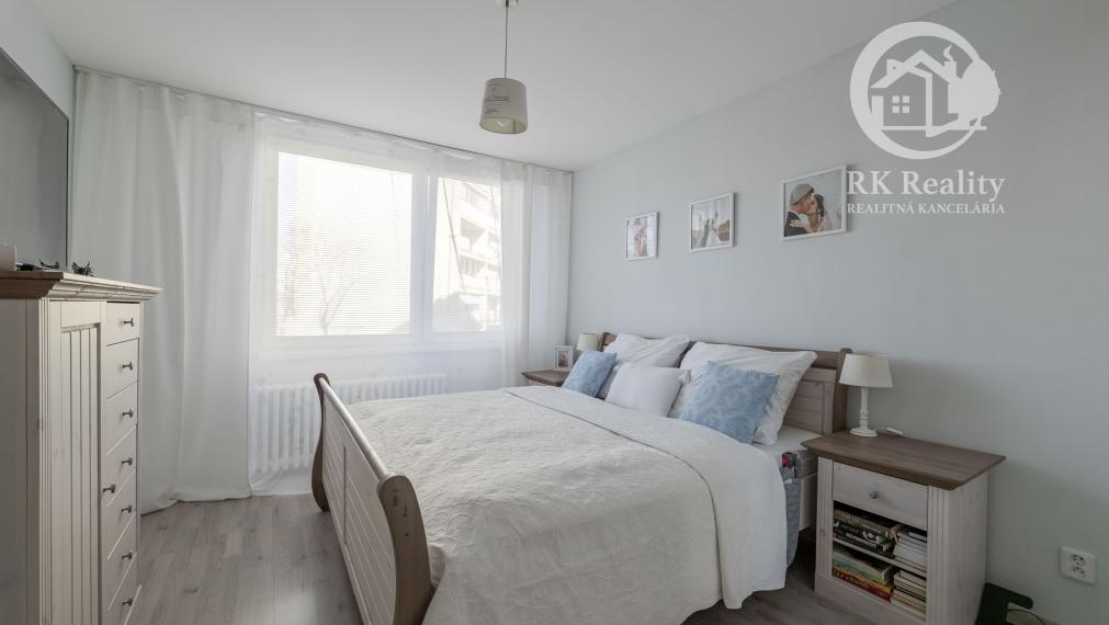 Na predaj 3-izbový byt 71 m2 so zariadením | Moldava n/B