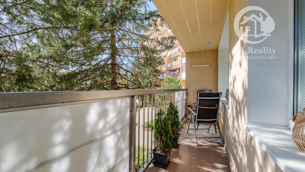 Na predaj 3-izbový byt 71 m2 so zariadením | Moldava n/B