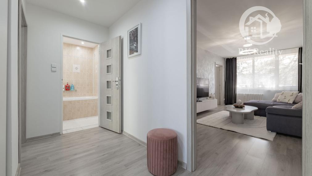 Na predaj 3-izbový byt 71 m2 so zariadením | Moldava n/B