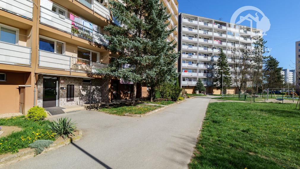 Na predaj 3-izbový byt 71 m2 so zariadením | Moldava n/B