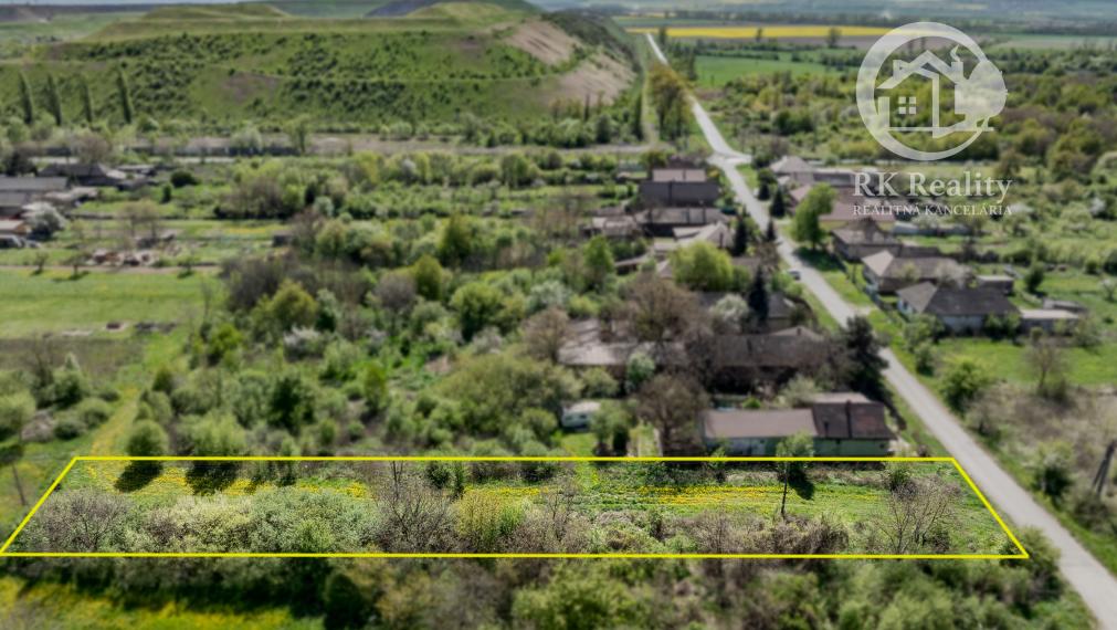 Na predaj rozľahlý pozemok s rozlohou 2160 m2 | Veľká Ida