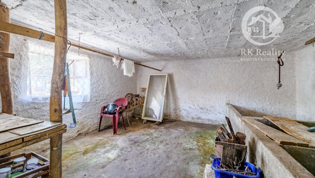 Tehlový rodinný dom s pozemkom 3000 m2 | Hidvégardó