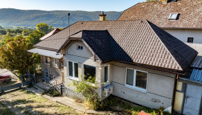 2-izbový rodinný dom po čiastočnej rekonštrukcii | Hrhov - fotografia 2