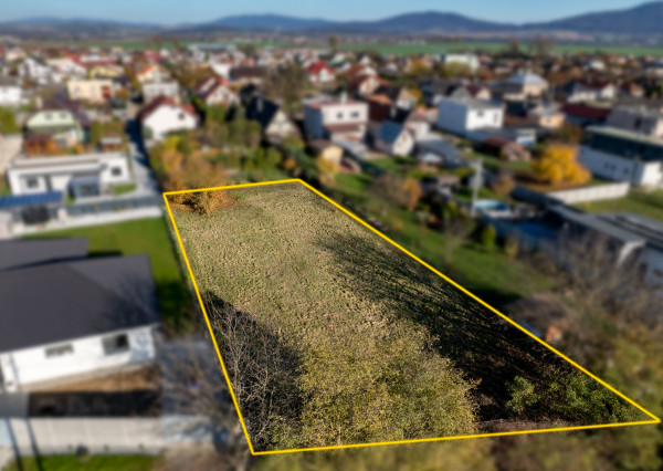 Pozemok na predaj v blízkosti Volva | Valaliky