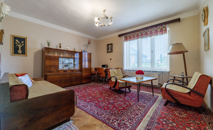 Na predaj 3-izb. rodinný dom, garáž a 30a pozemok | Moldava - fotografia 6
