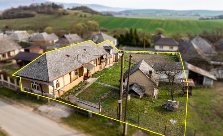 Rodinný dom s veľkým pozemkom v pokojnej lokalite | Chorváty - fotografia 13