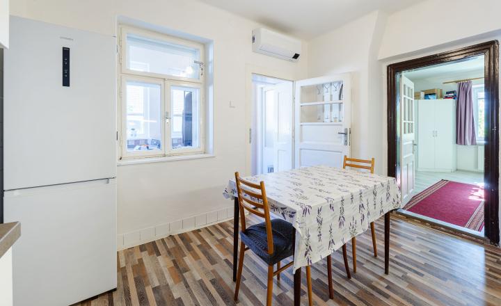 2-izbový rodinný dom po čiastočnej rekonštrukcii | Hrhov - fotografia 10