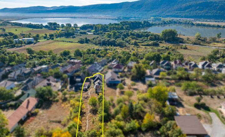 2-izbový rodinný dom po čiastočnej rekonštrukcii | Hrhov - fotografia 20